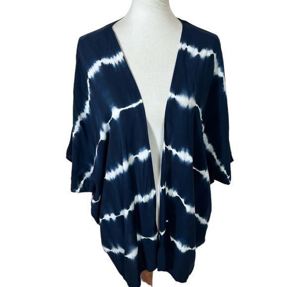 Aeropostale Tie-Dye Navy and White Rayon Flowy Kimono 1/2 Sleeves One Size - Picture 2 of 9